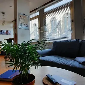 st-catherine-sweet-home-bxl-studio-apartment-with-city-view.brusselshotelsbook.com/